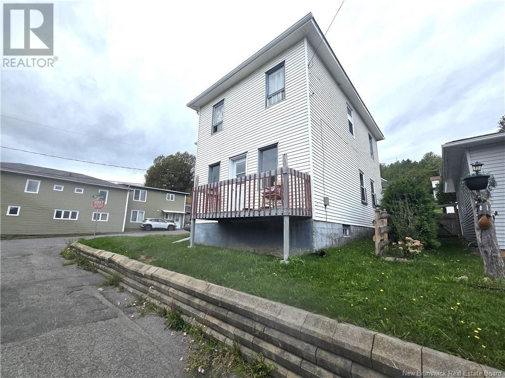 17 23 Rosario Street, Edmundston, New Brunswick  E3V 1M7 - Photo 14 - NB105039