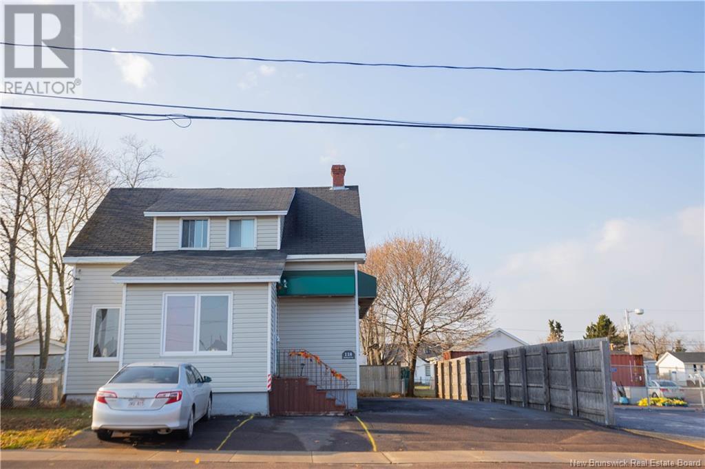 118 Oakland Avenue, Moncton, New Brunswick  E1C 7P2 - Photo 2 - NB105183