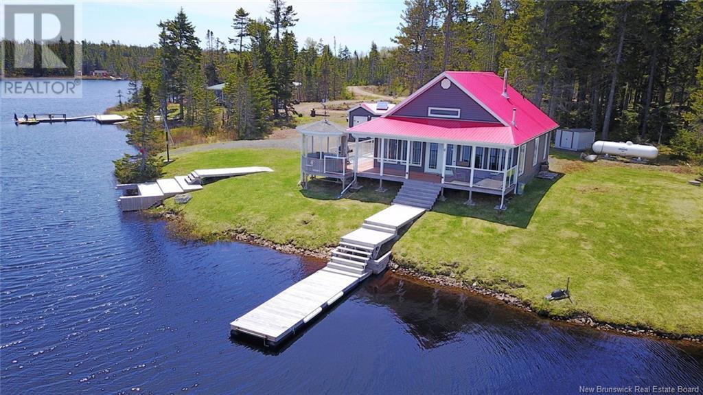 -- Crabbe Road - Middle Dam, Grand Manan, New Brunswick  E5G 4C8 - Photo 2 - NB105332