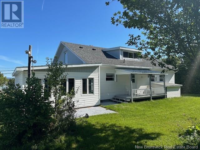 236 Chaleur Street, Charlo, New Brunswick  E8E 2E9 - Photo 3 - NB105262