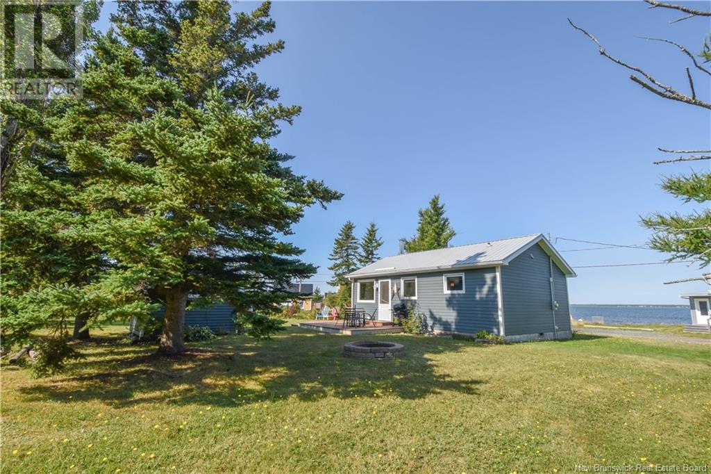 26 Napoleon Road, caraquet, New Brunswick