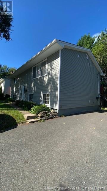 85 Rankine Street, Fredericton, New Brunswick  E3B 4S2 - Photo 2 - NB105536