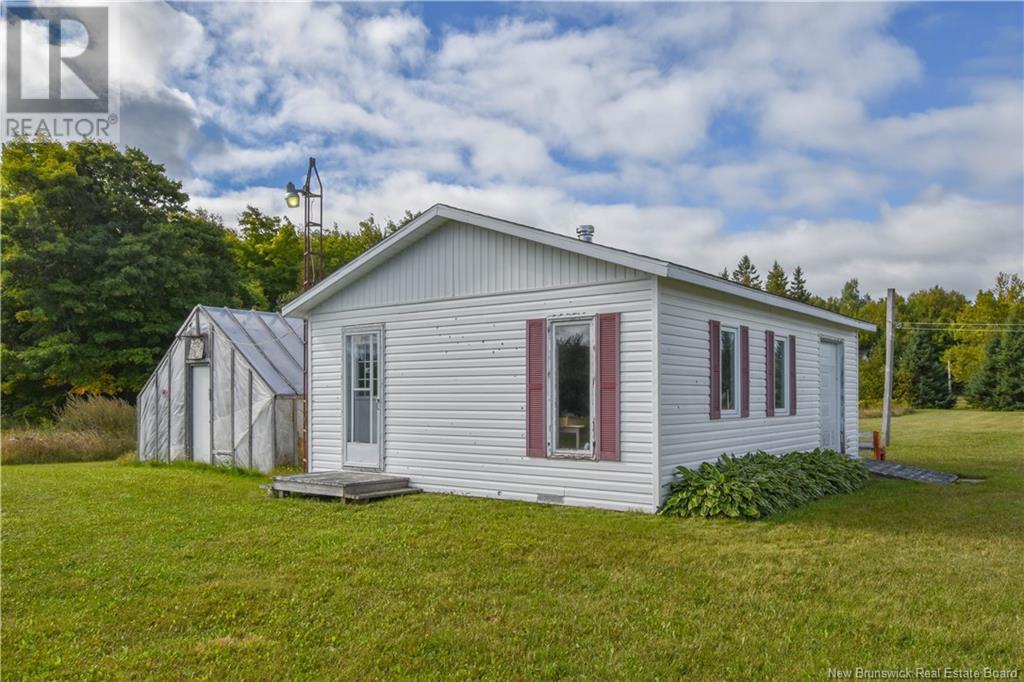 852 Principal Road, Petit-Paquetville, New Brunswick  E8R 1H1 - Photo 7 - NB105612