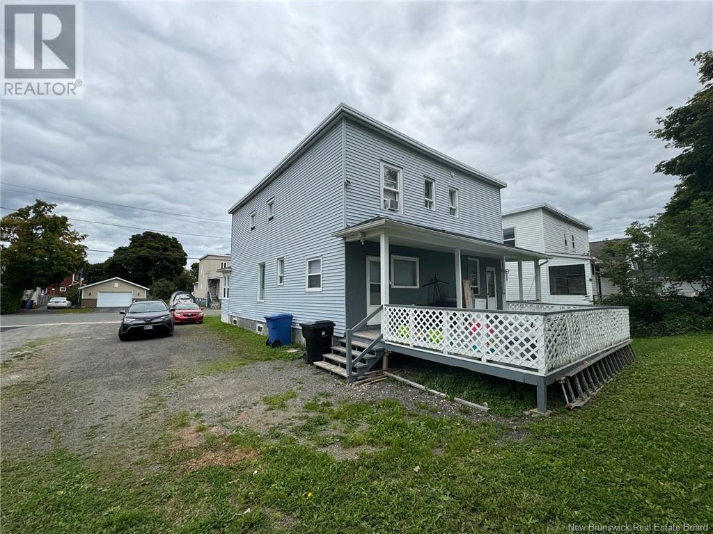 13-15 Queen Street, Campbellton, New Brunswick  E3N 1W9 - Photo 3 - NB105860