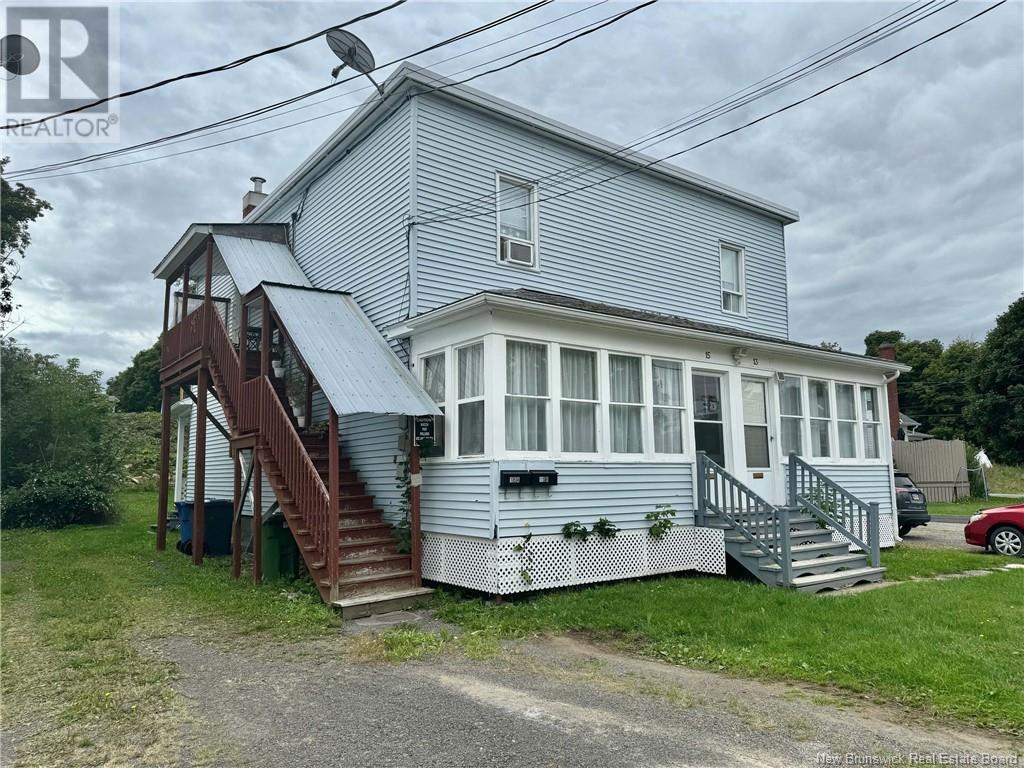 13-15 Queen Street, Campbellton, New Brunswick  E3N 1W9 - Photo 5 - NB105860