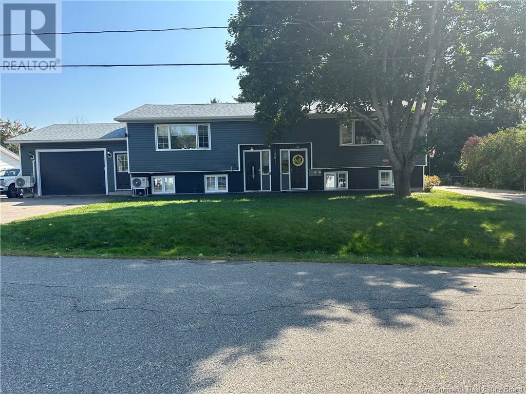 37-39 Riverview Avenue, Sussex, New Brunswick  E4E 1A3 - Photo 1 - NB106091