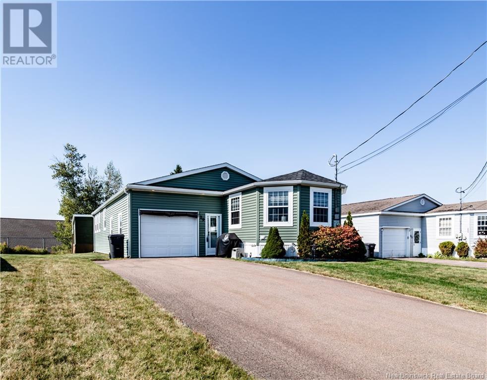 29 Kedgwick, dieppe, New Brunswick