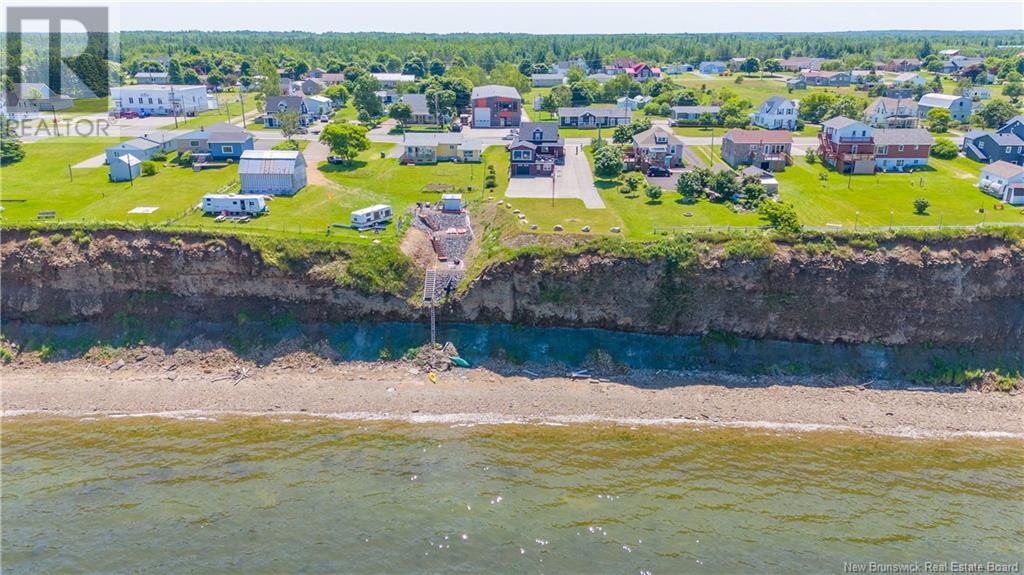 179 Saint-Pierre Est Boulevard, Caraquet, New Brunswick  E1W 1B1 - Photo 36 - NB106408