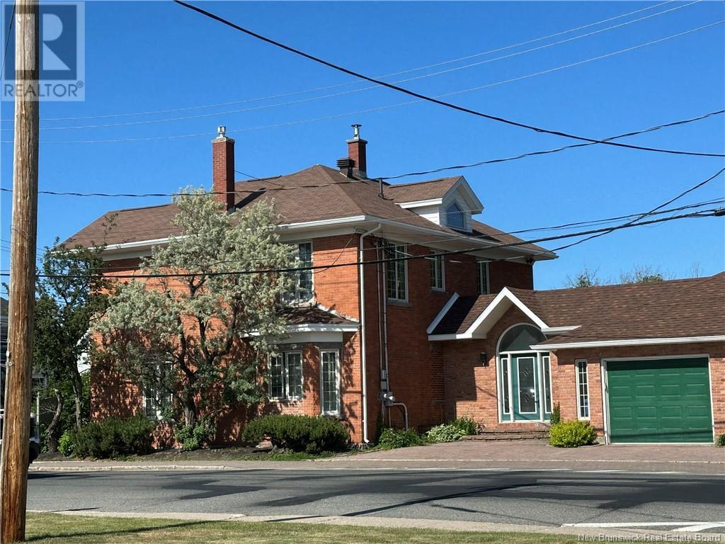 102 St. George Street, Bathurst, New Brunswick  E2A 1B5 - Photo 50 - NB106449
