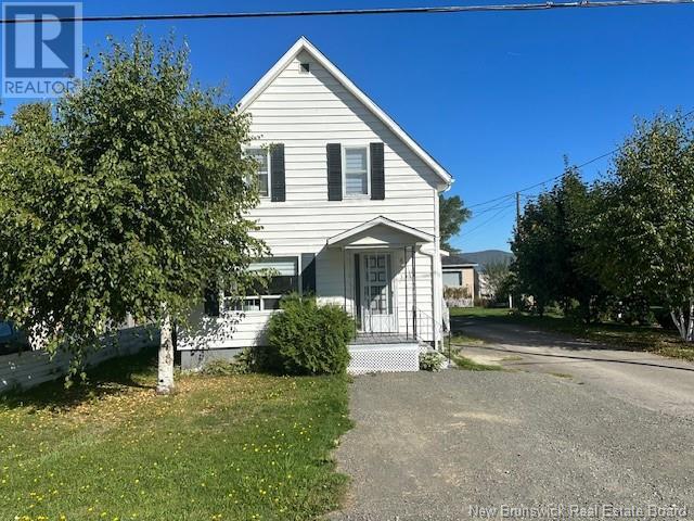 391 Vanier Street, Campbellton, New Brunswick  E3N 1V1 - Photo 1 - NB106712