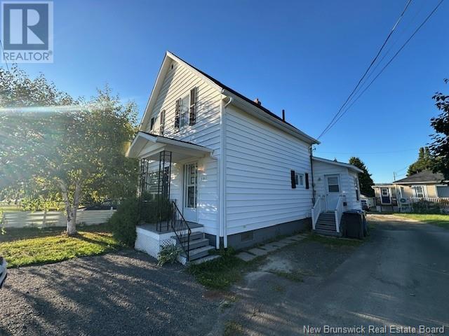 391 Vanier Street, Campbellton, New Brunswick  E3N 1V1 - Photo 30 - NB106712