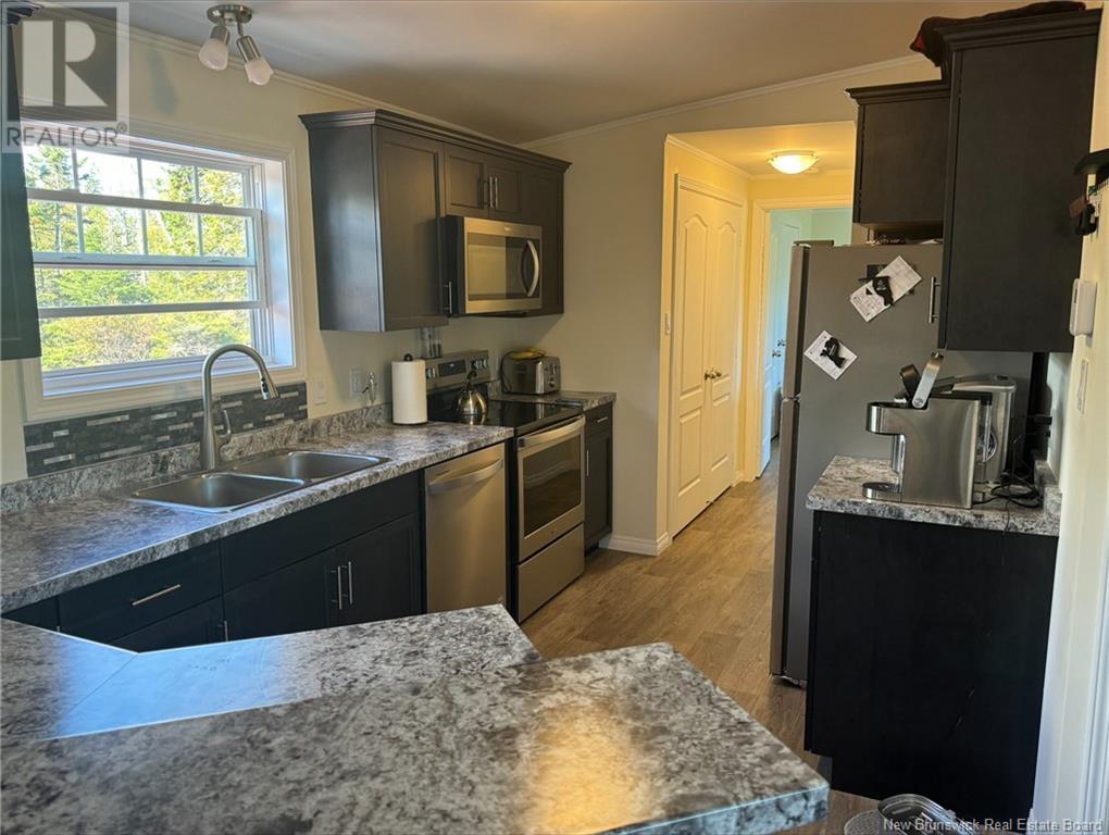 34 Marsh Landing Road, Grand Manan, New Brunswick  E5G 1N4 - Photo 4 - NB107085