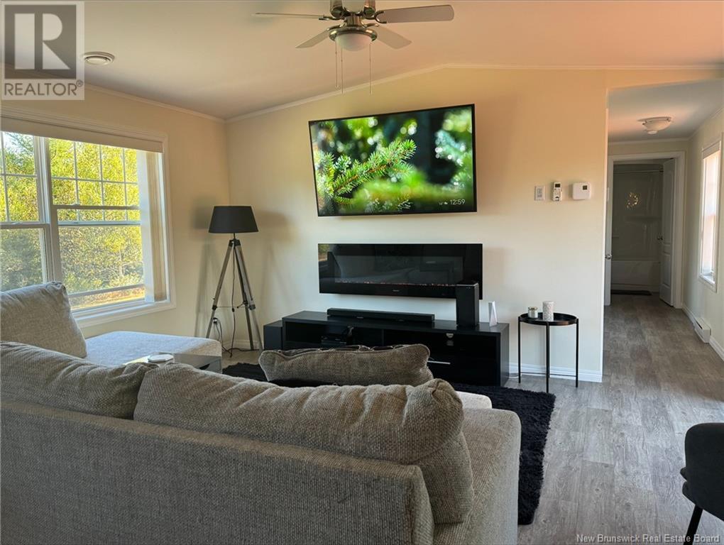 34 Marsh Landing Road, Grand Manan, New Brunswick  E5G 1N4 - Photo 8 - NB107085