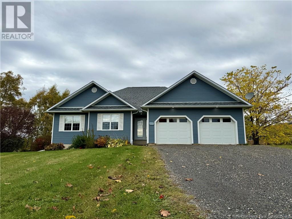 19 Shepody Crescent, Florenceville-Bristol, New Brunswick  E7L 2Z5 - Photo 2 - NB107447