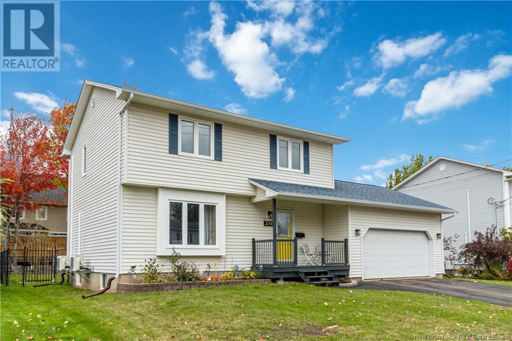 234 Evergreen Drive, Moncton, New Brunswick  E1G 2K1 - Photo 3 - NB107894