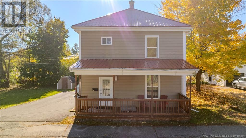 32 Schoodic Street, St. Stephen, New Brunswick  E3L 1R4 - Photo 1 - NB108049