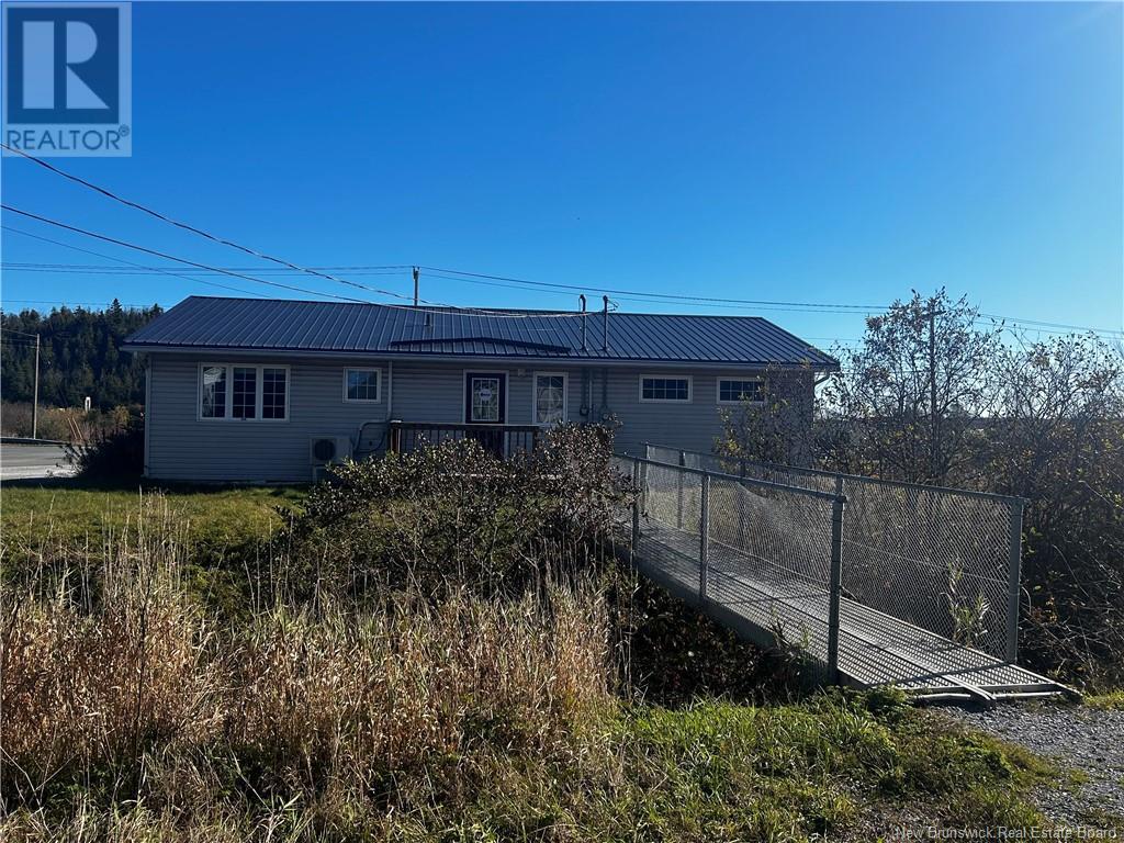 7-17 Foster Thurston Drive, Saint John, New Brunswick  E2K 5K7 - Photo 3 - NB108594