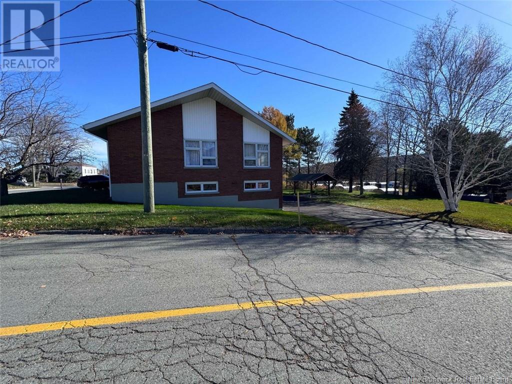 30 Queen Street, Edmundston, New Brunswick  E3V 1A1 - Photo 35 - NB108592