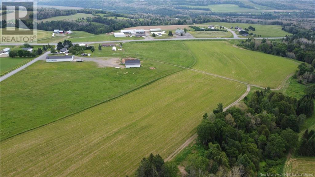 10 675 Route, Grand Falls, New Brunswick  E3Z 1Z3 - Photo 12 - NB108178