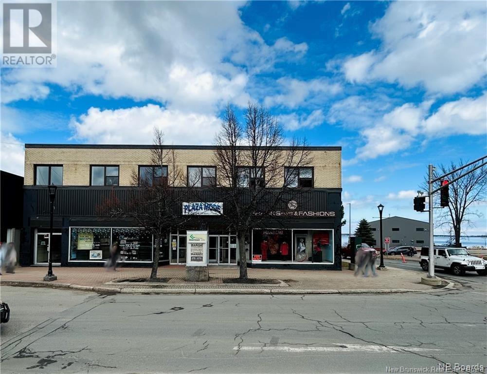 195 Main Street, bathurst, New Brunswick