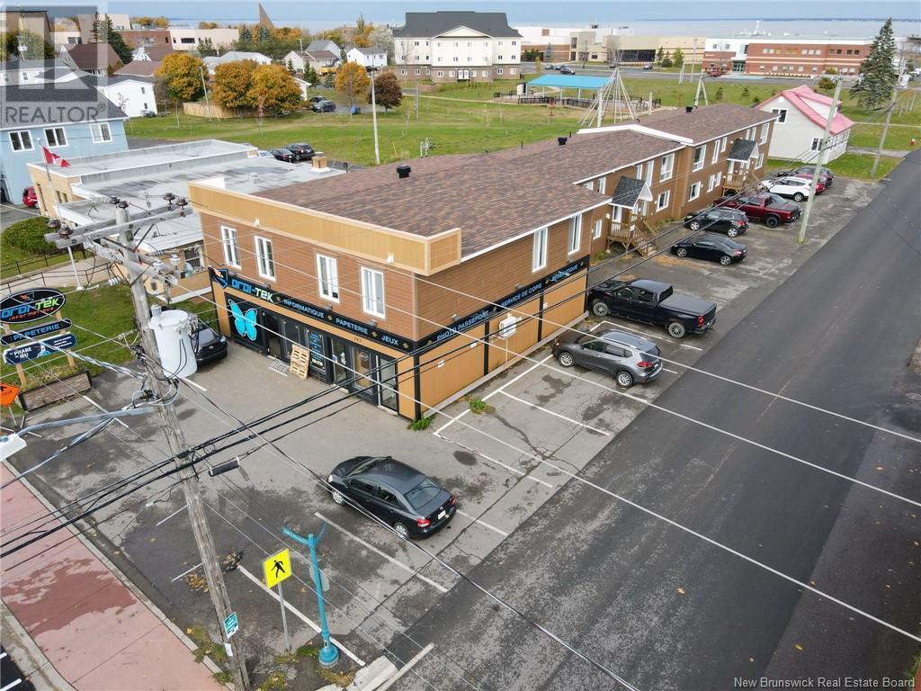 242 JD Gauthier Boulevard, shippagan, New Brunswick