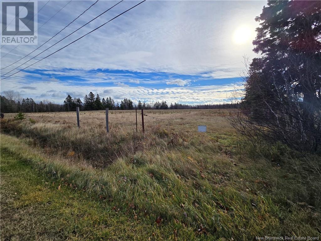 63 acres Ch Grand Carey, six roads, New Brunswick