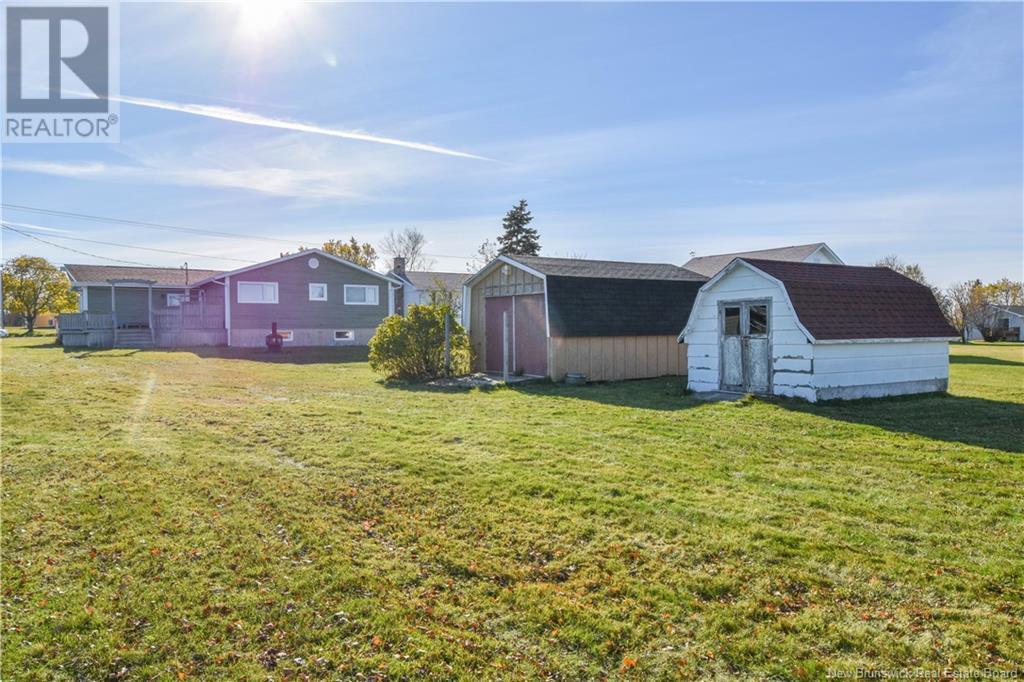 157 Rue Louis De Lanteigne Street, Caraquet, New Brunswick  E1W 1A9 - Photo 8 - NB109007