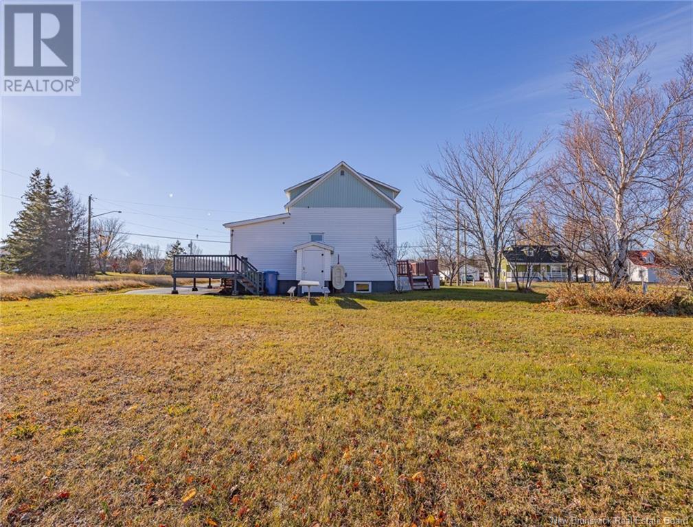 2983 Chiasson, Bas-Caraquet, New Brunswick  E1W 5V6 - Photo 33 - NB109093