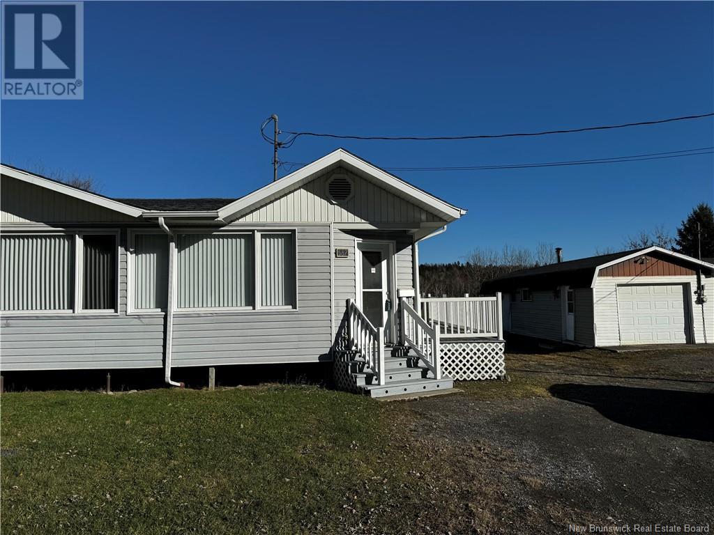 587 Canada Road, Edmundston, New Brunswick  E3V 1W4 - Photo 3 - NB109228