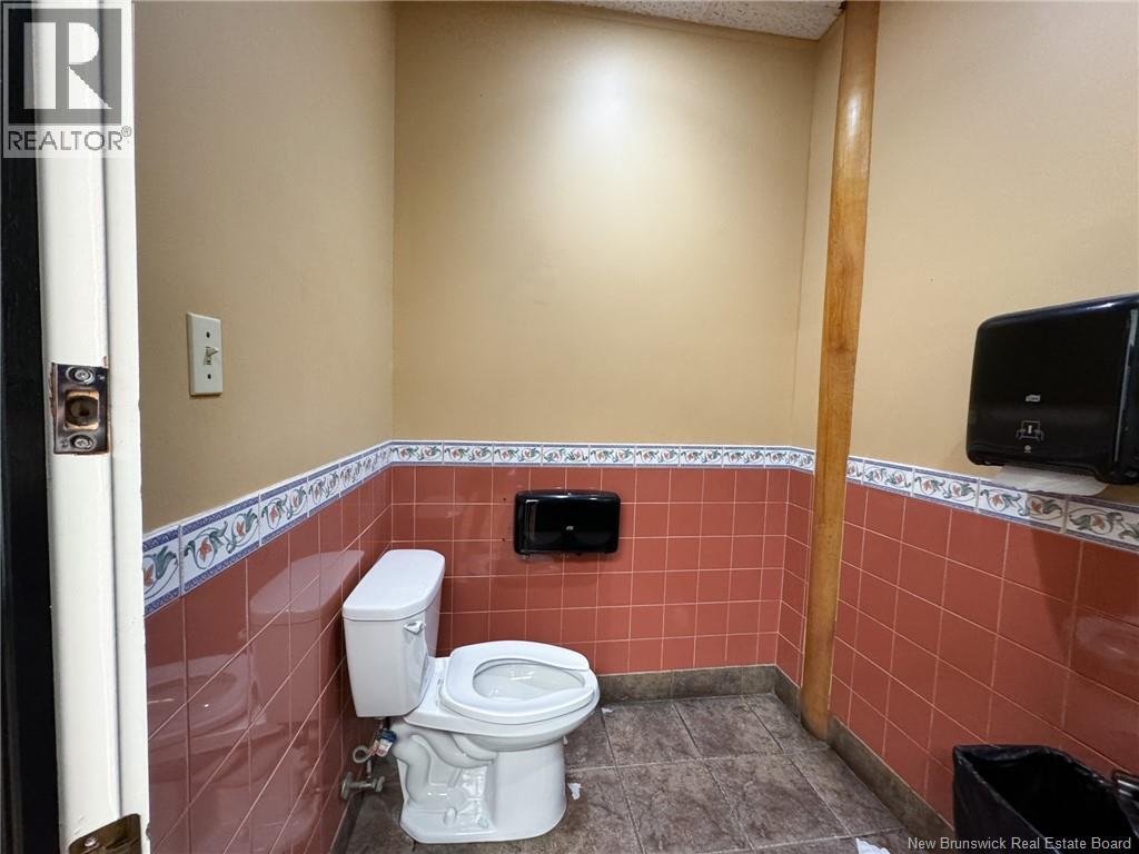 700 Main Street Unit# 301, Moncton, New Brunswick  E1C 1E4 - Photo 31 - NB109222