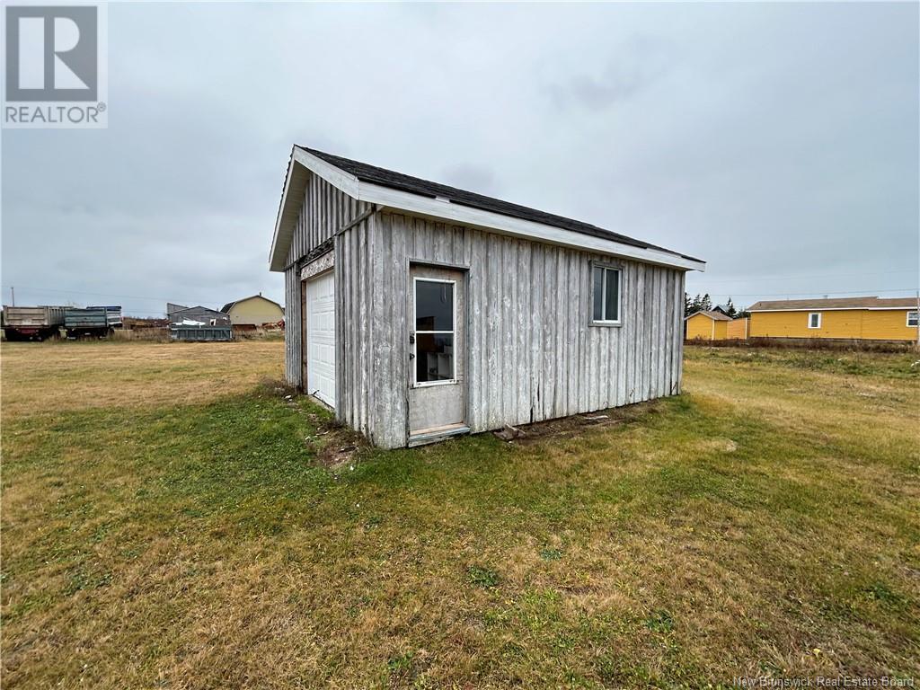 8575 St-Paul, Bas-Caraquet, New Brunswick  E1W 6C7 - Photo 29 - NB109409