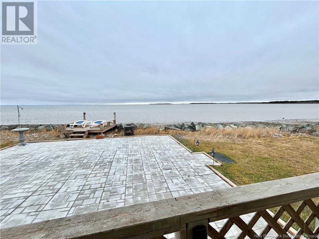 8575 St-Paul, Bas-Caraquet, New Brunswick  E1W 6C7 - Photo 37 - NB109409