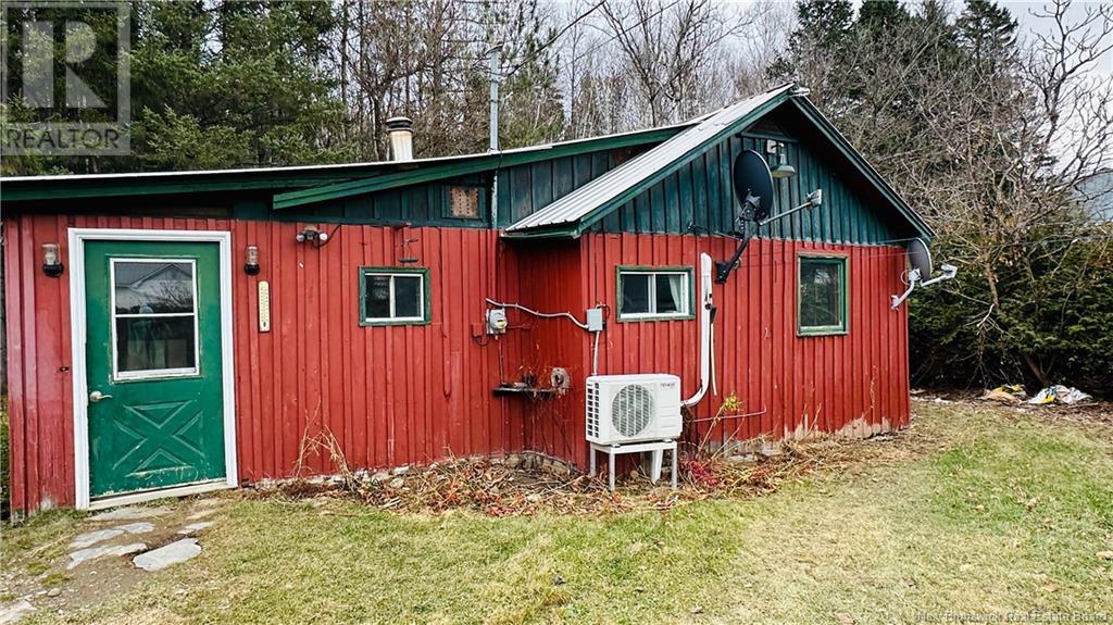 63 Curtis Road, Florenceville-Bristol, New Brunswick  E7H 2H3 - Photo 2 - NB109686