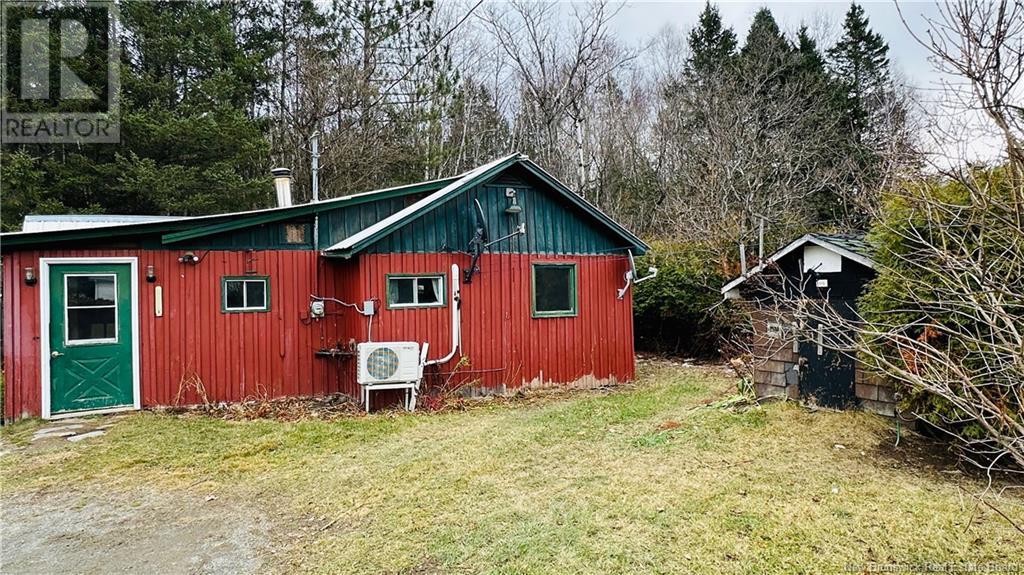 63 Curtis Road, Florenceville-Bristol, New Brunswick  E7H 2H3 - Photo 3 - NB109686