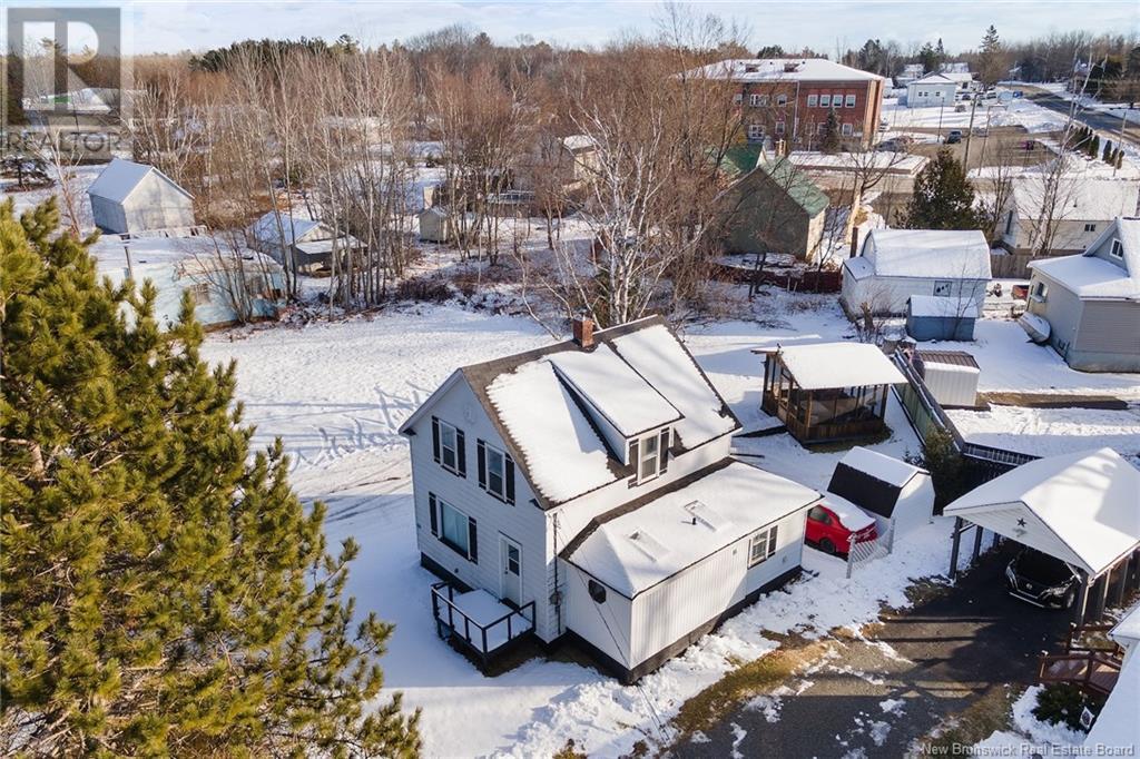 37 Summit Drive, Minto, New Brunswick  E4B 2W3 - Photo 2 - NB110005