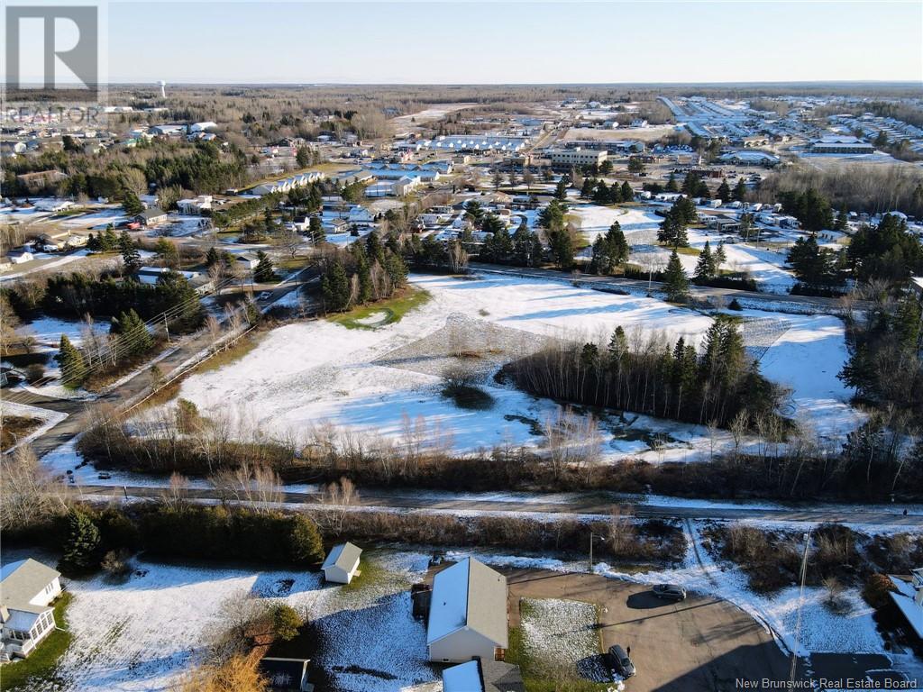 118 Beausejour Street, Shediac, New Brunswick  E4P 1G6 - Photo 13 - NB110035