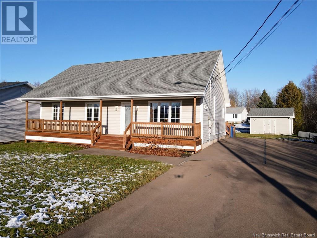 118 Beausejour Street, Shediac, New Brunswick  E4P 1G6 - Photo 2 - NB110035