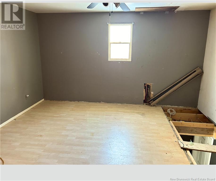 1275 Boulevard St-Joseph, Saint-Léolin, New Brunswick  E8N 2T3 - Photo 9 - NB110108