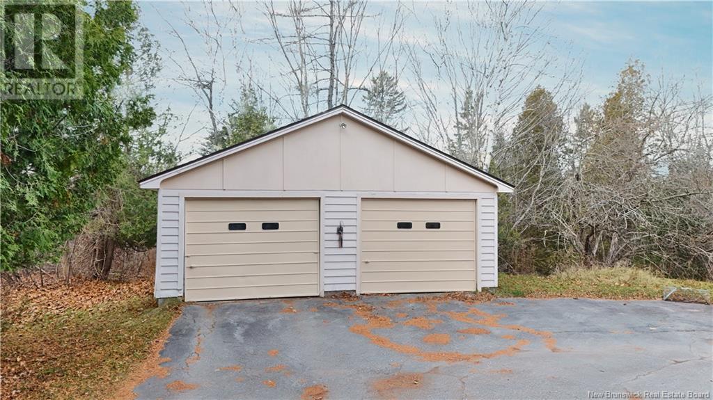 269 Hampton Road, Quispamsis, New Brunswick  E2E 4P5 - Photo 3 - NB110041