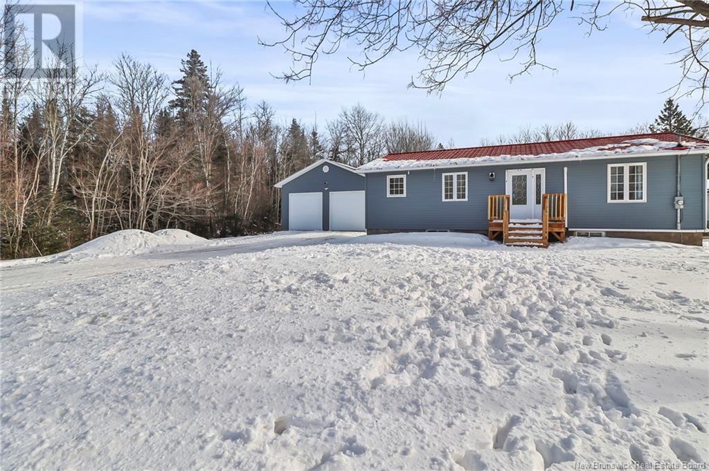 1286 Babineau, Cocagne, New Brunswick  E4R 2E6 - Photo 3 - NB110182