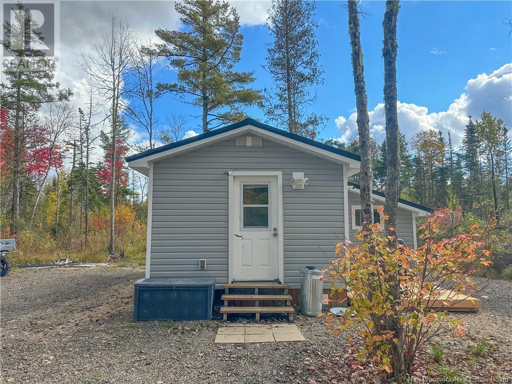 25 Holt Road, Harvey, New Brunswick  E6K 1C4 - Photo 3 - NB110256