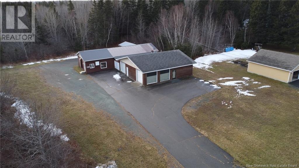 313 Horizon, Beresford, New Brunswick  E8K 2E5 - Photo 8 - NB110582