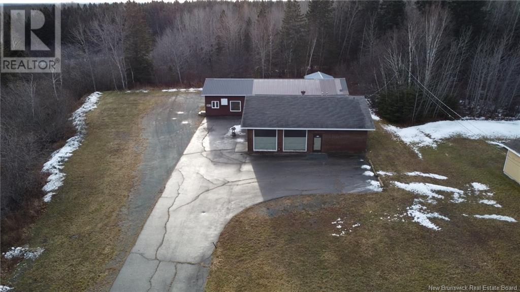 313 Horizon, Beresford, New Brunswick  E8K 2E5 - Photo 9 - NB110582