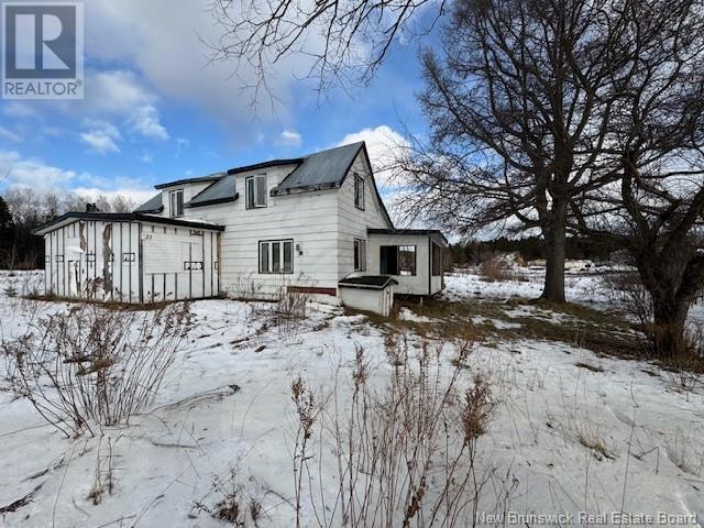 21 Pelletier Road, Saint-François-De-Madawaska, New Brunswick  E7A 1P2 - Photo 2 - NB110587