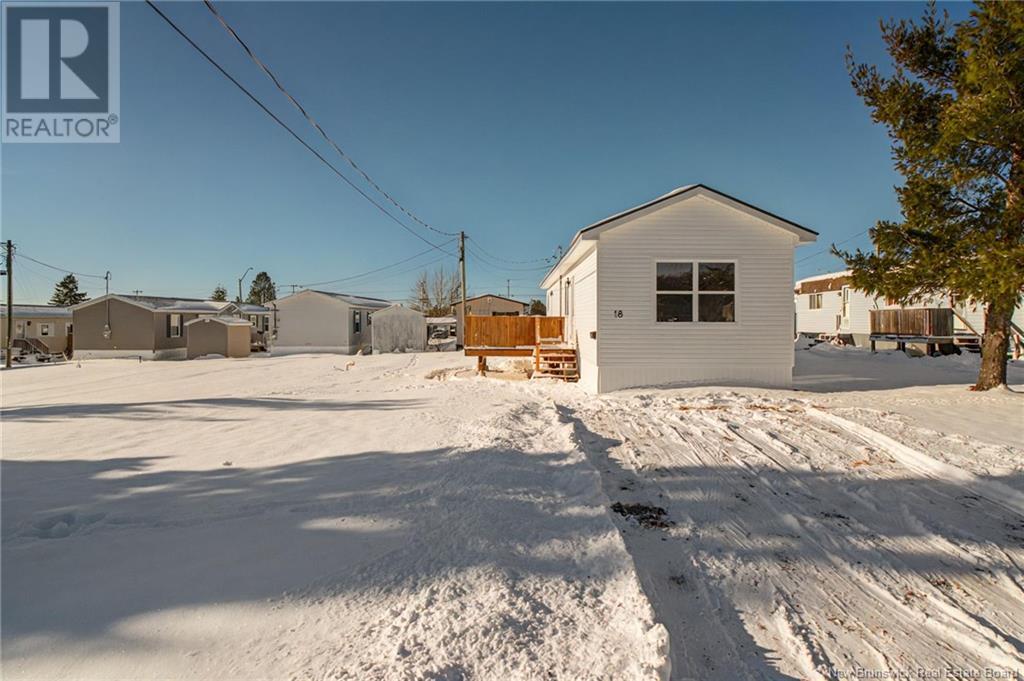 18 Nancy, Moncton, New Brunswick  E1E 3T1 - Photo 5 - NB110562