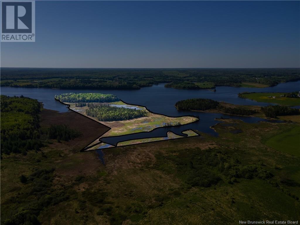 Waterfront Bass River Point, Bass River, New Brunswick  E4T 1A6 - Photo 42 - NB110654