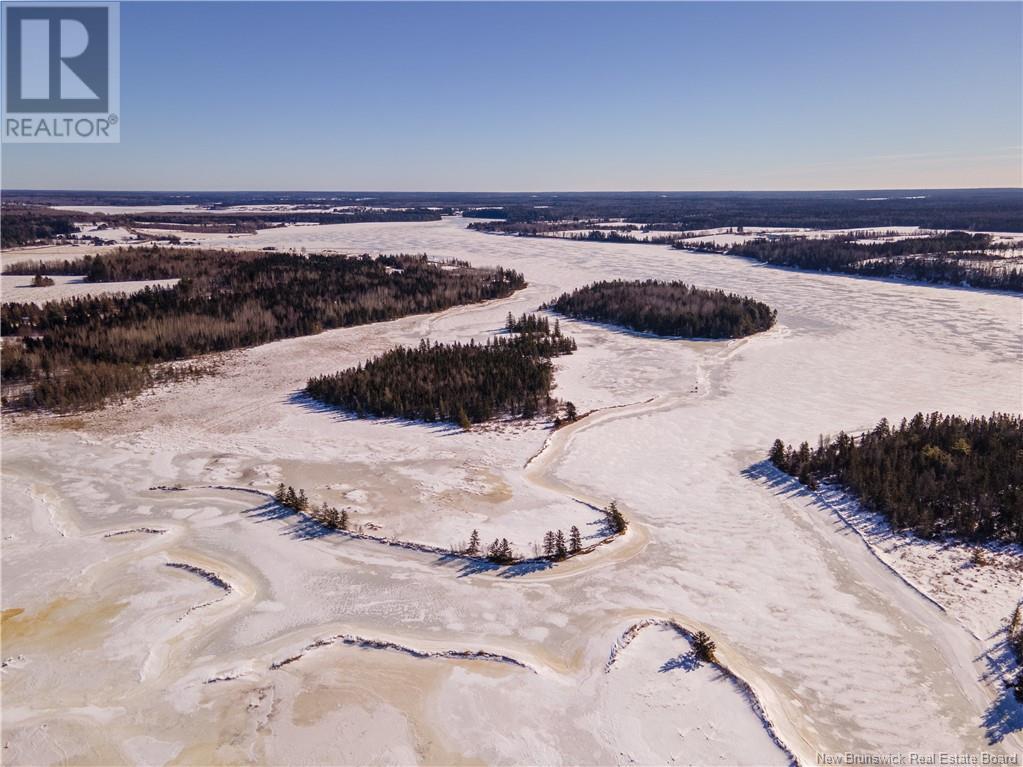 Waterfront Bass River Point, Bass River, New Brunswick  E4T 1A6 - Photo 5 - NB110654