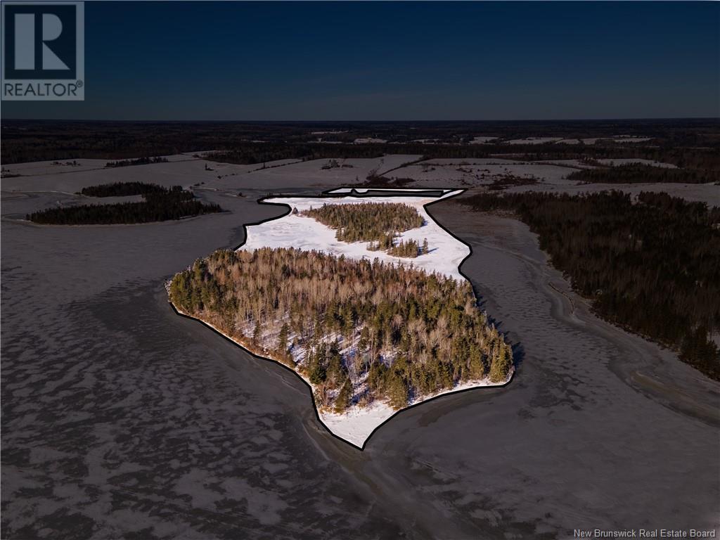 Waterfront Bass River Point, Bass River, New Brunswick  E4T 1A6 - Photo 6 - NB110654