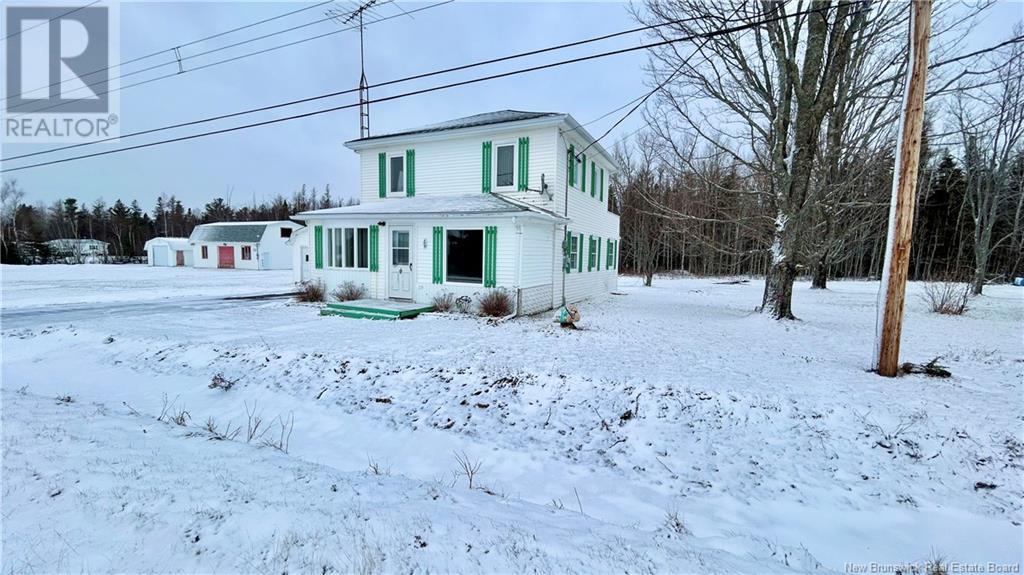 754 Pinet, Bertrand, New Brunswick  E1W 1L6 - Photo 4 - NB110741