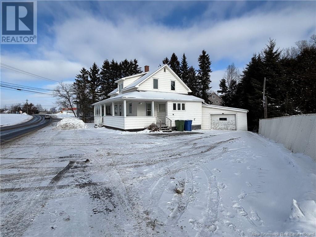 51 Portage Road, Grand Falls, New Brunswick  E3Z 2Y6 - Photo 2 - NB110770